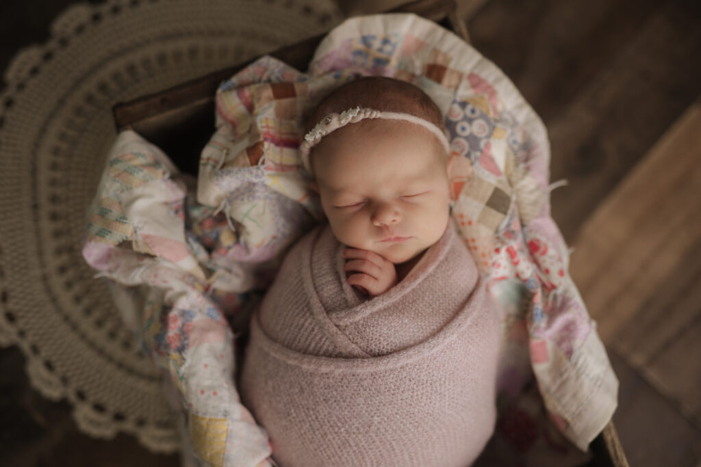 Lainey - Kelly Adrienne Pittsburgh Newborn Photography