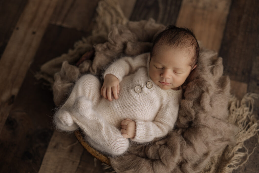 newborn boy in neutral colors | Kelly Adrienne Photography