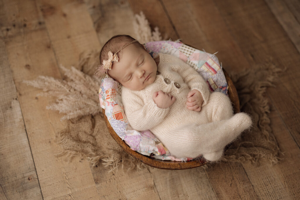 baby in bowl prop newborn session | Kelly Adrienne Photography 