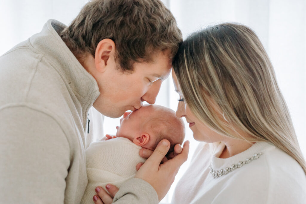 family photos with newborn in neutral white studio | Kelly Adrienne Photography