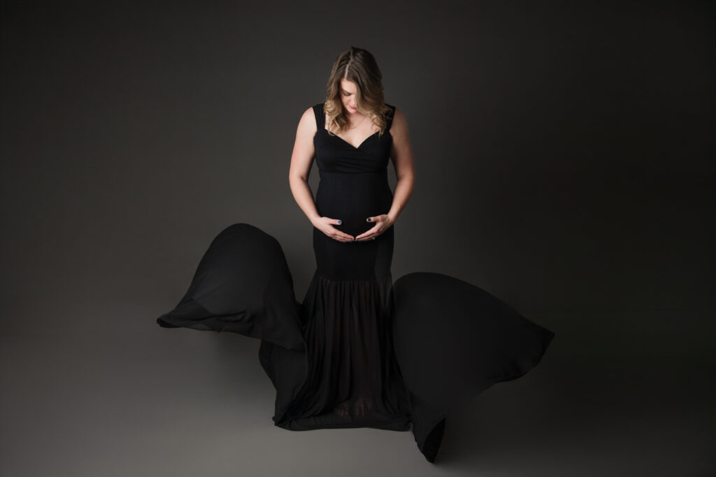 maternity dress photos at Pittsburgh studio