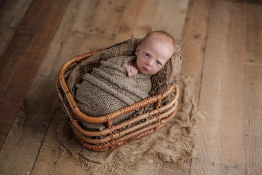 Neutral newborn session for baby boy, Pittsburgh, PA