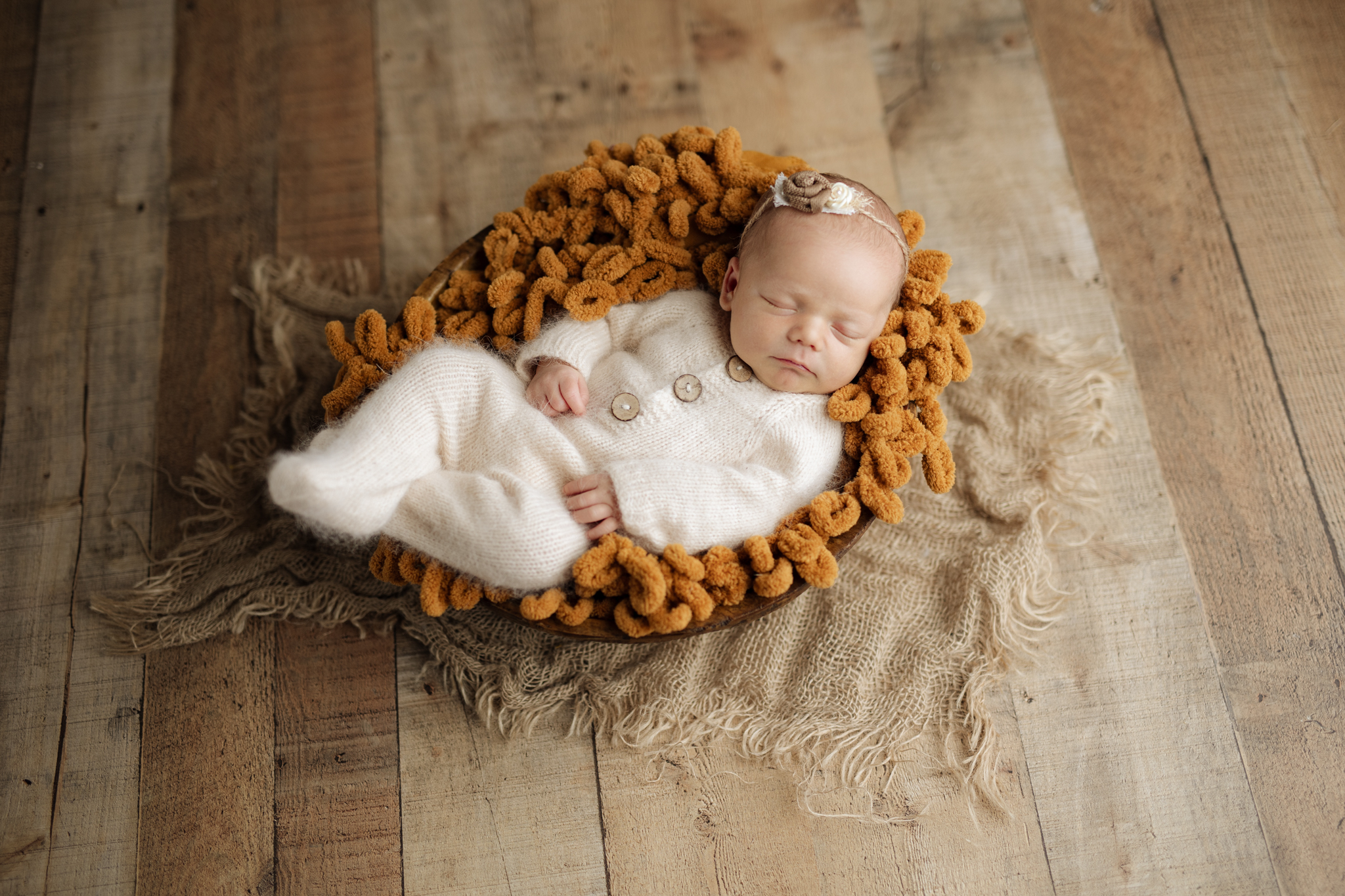 newborn girl in fall colors at newborn photo session in Pittsburgh | Kelly Adrienne Photography