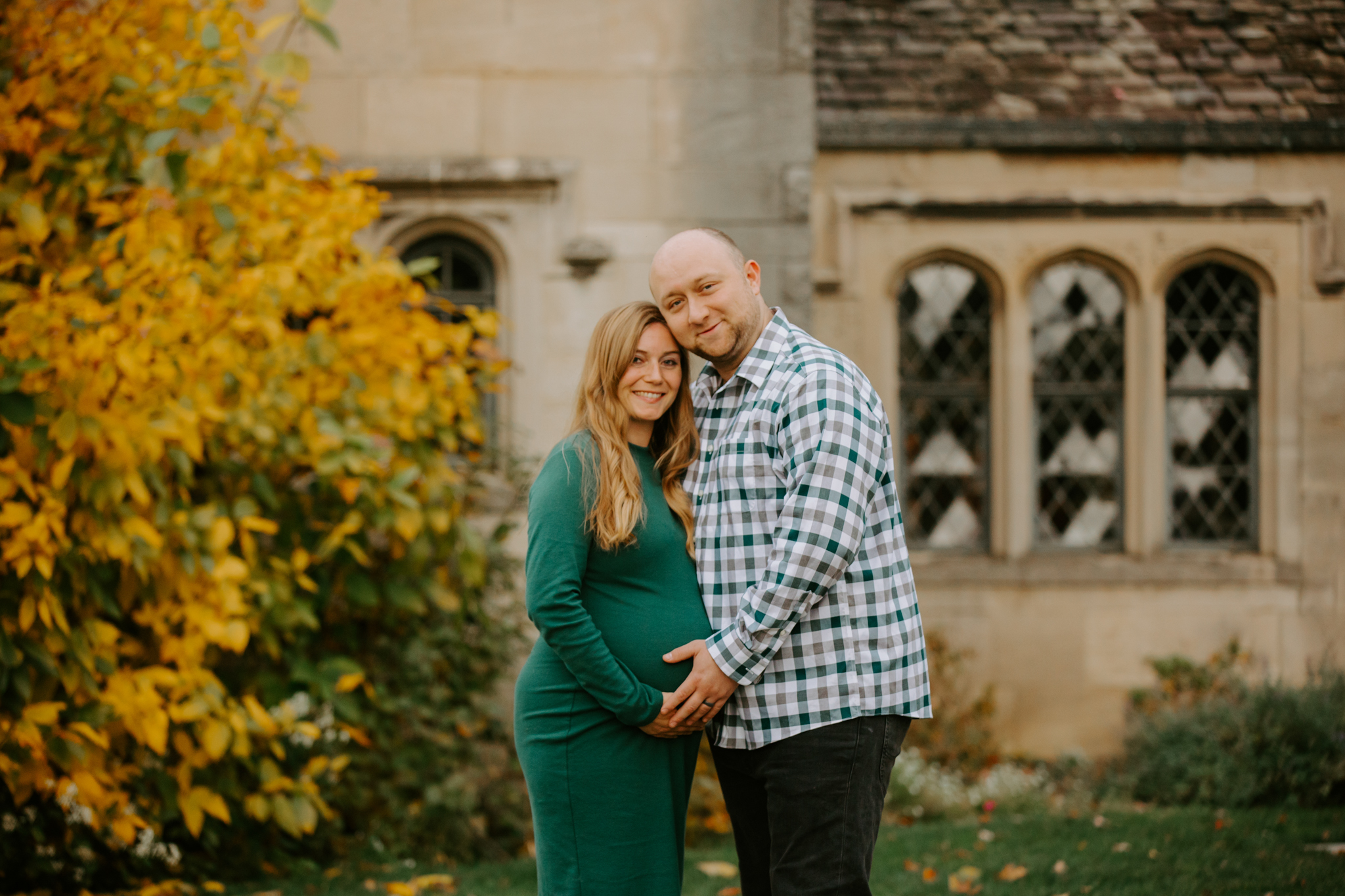 couples maternity photoshoot done at Hartwood Acres in Pittsburgh