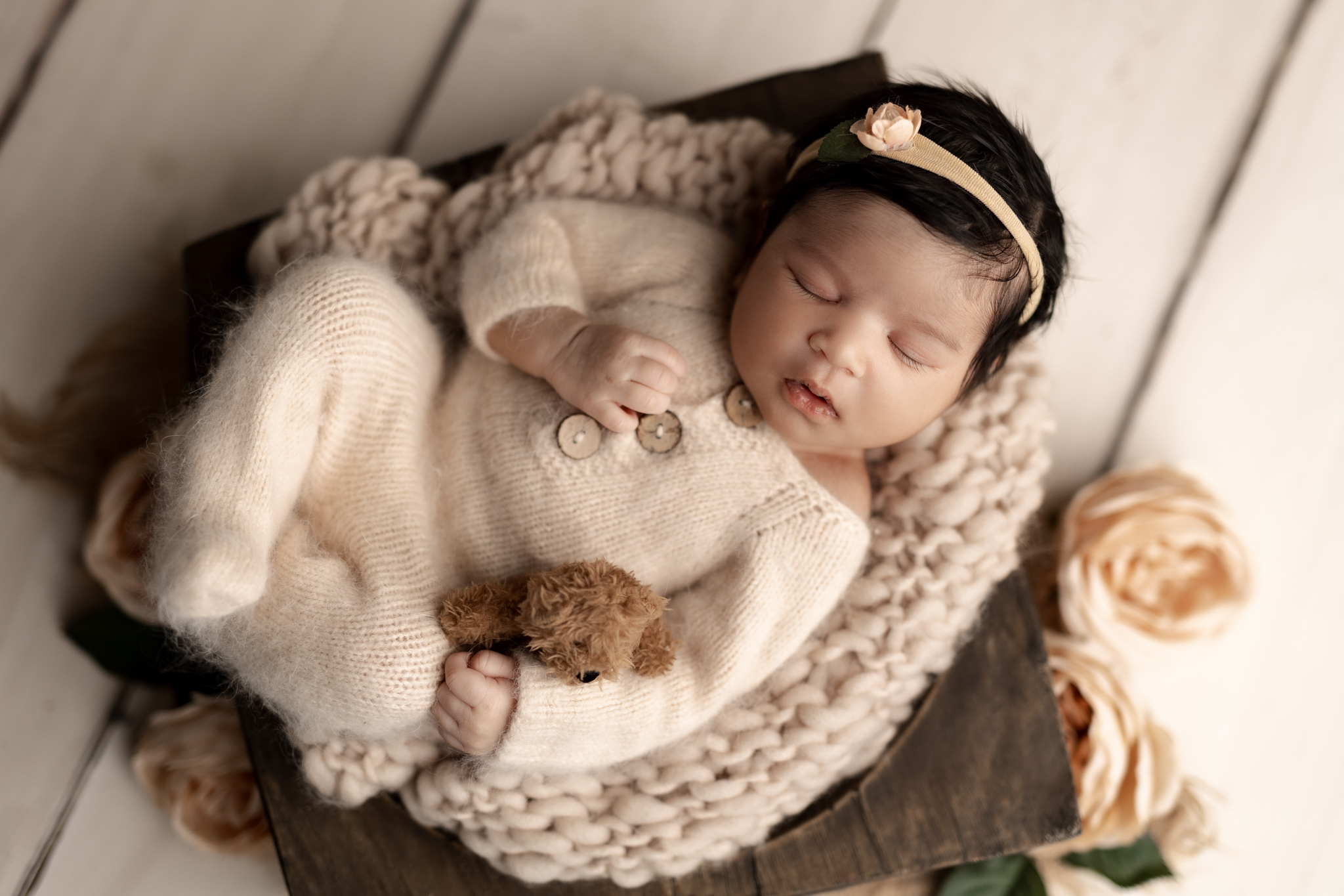 benefits of a wrapped newborn session | Kelly Adrienne Photography
