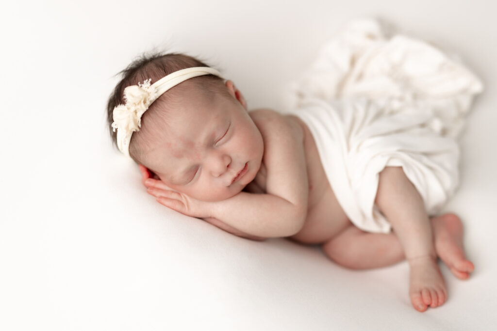 newborn photography in Pittsburgh | Kelly Adrienne Photography