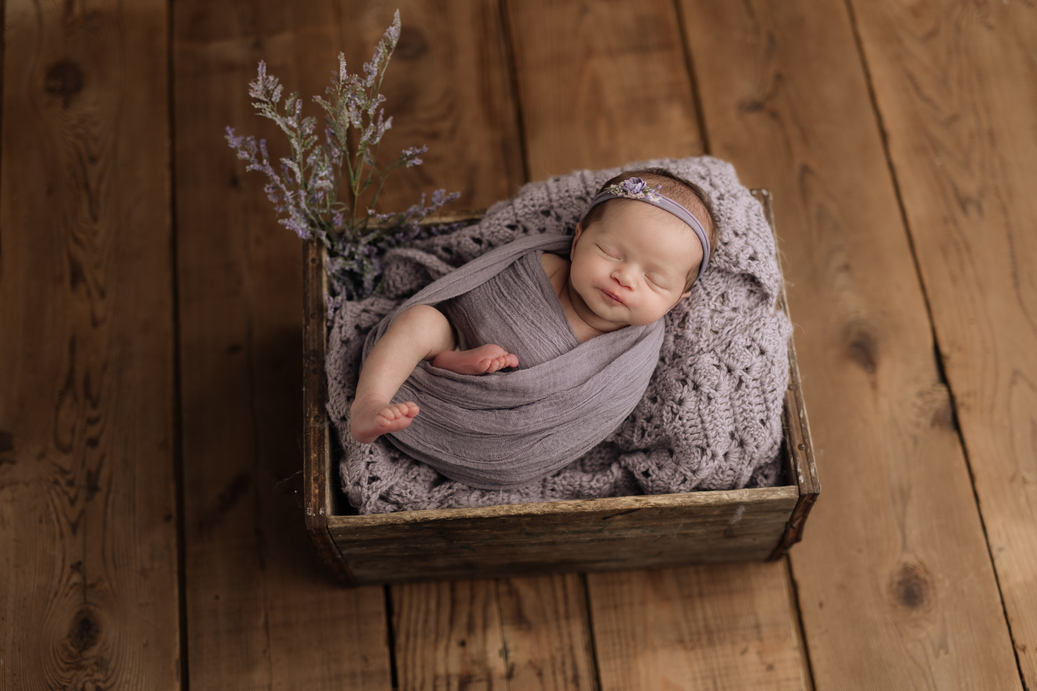 baby girl photo shoot in purple | Kelly Adrienne Photography