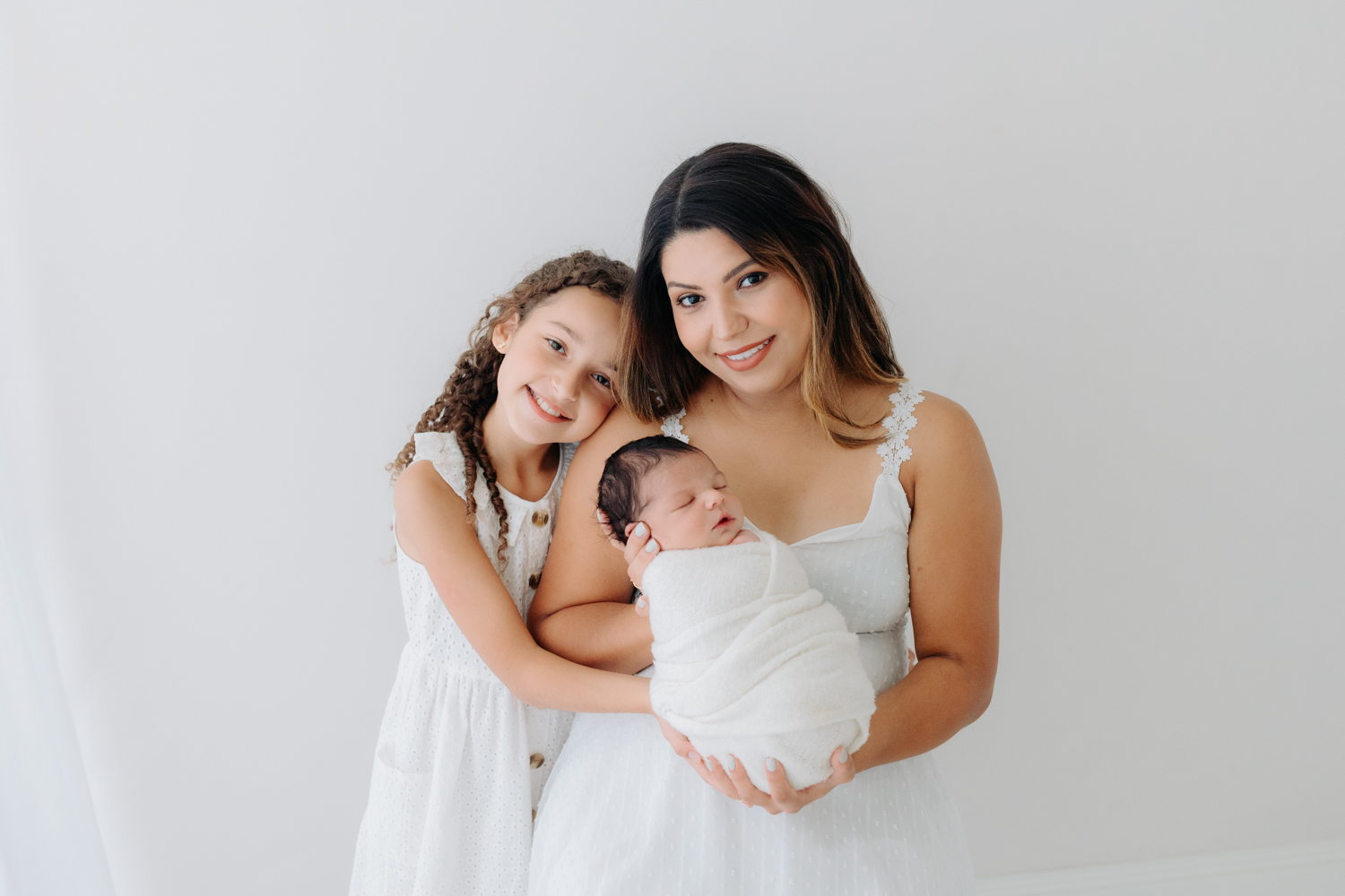 Mom with daughter and newborn son in Pittsburgh PA